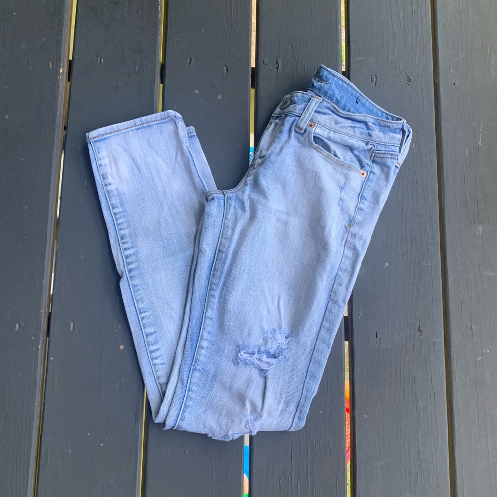 American Eagle Distressed Skinny Jeans